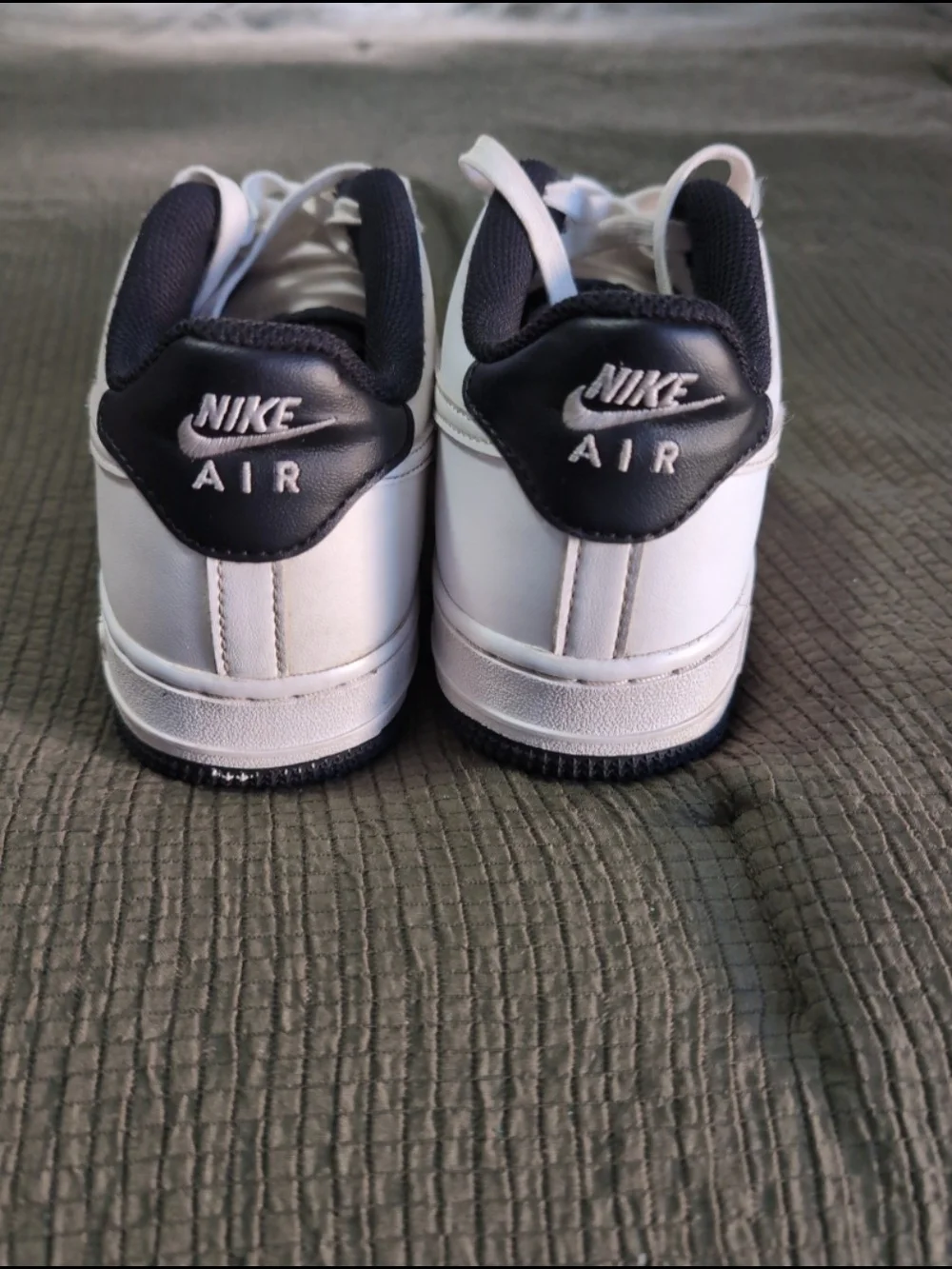 Nike low top